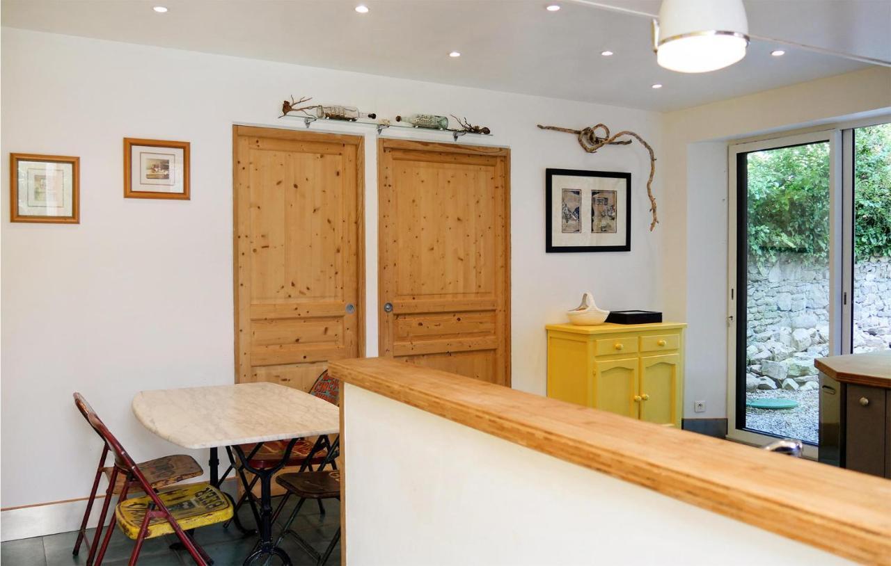 3 Bedroom In St Germain Des Vaux Holiday home *