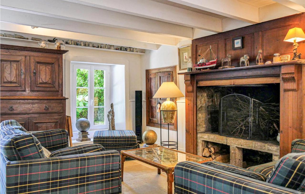 3 Bedroom In St Germain Des Vaux